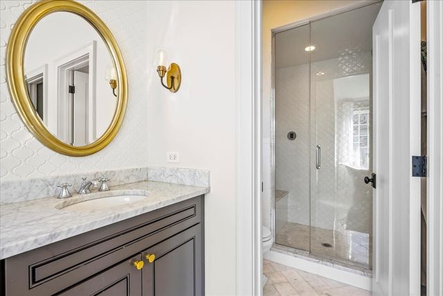 111 Park Avenue, Wilmette, IL 60091