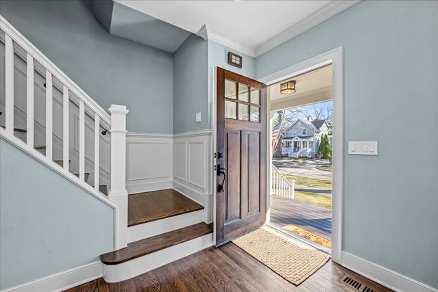 111 Park Avenue, Wilmette, IL 60091