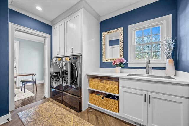 111 Park Avenue, Wilmette, IL 60091