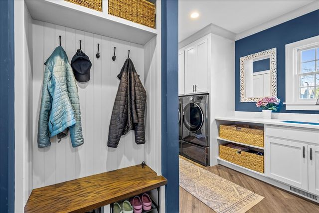 111 Park Avenue, Wilmette, IL 60091