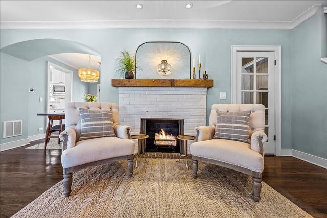 111 Park Avenue, Wilmette, IL 60091