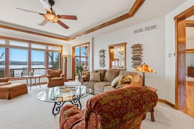 N26W30183 Maple AVENUE, Pewaukee, WI 53072