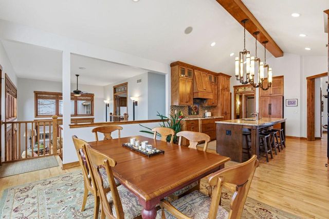 N26W30183 Maple AVENUE, Pewaukee, WI 53072