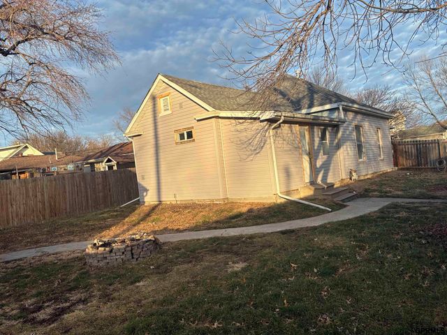 2903 N 42Nd Street, Lincoln, NE 68504