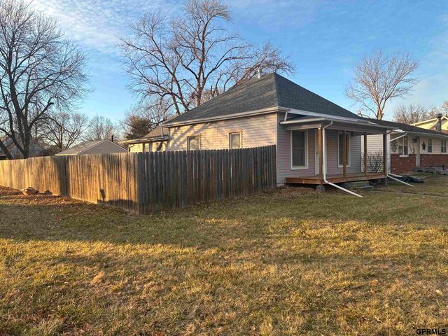 2903 N 42Nd Street, Lincoln, NE 68504