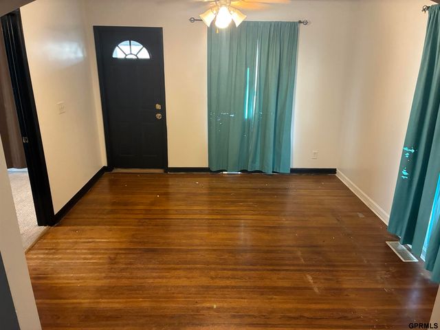 2903 N 42Nd Street, Lincoln, NE 68504