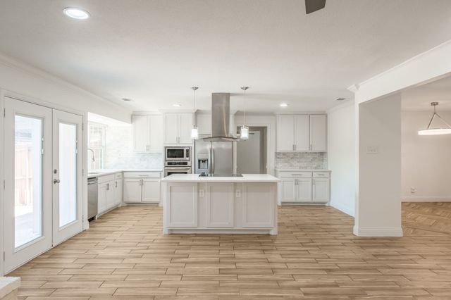 13147 Rosser Road, Farmers Branch, TX 75244