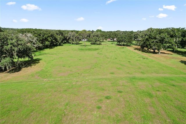 37952 CRYSTAL WAY, Dade City, FL 33523