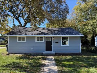 405 Shelton RD, Hampton, VA 23663