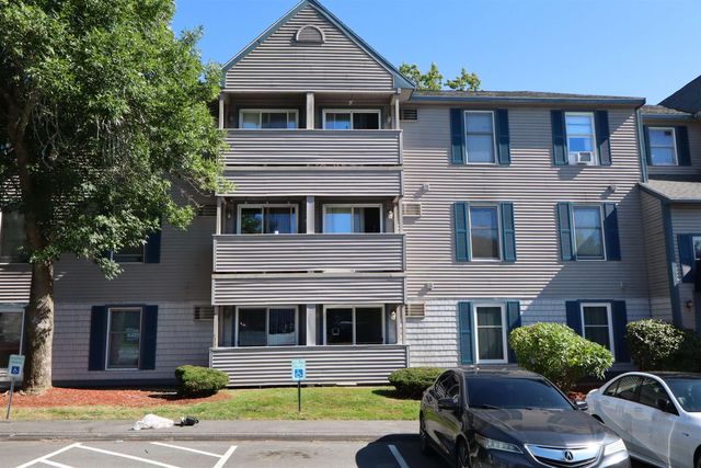 144 Eastern Ave Apt 103, Manchester, NH 03104