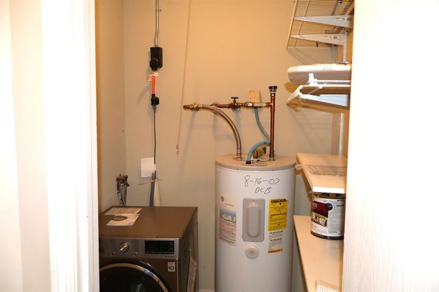 144 Eastern Ave Apt 103, Manchester, NH 03104