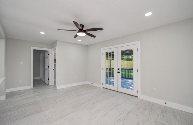 9259 Richland Drive, Houston, TX 77078