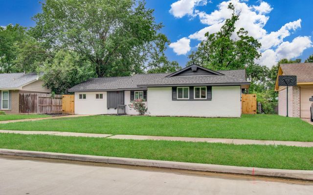 9259 Richland Drive, Houston, TX 77078