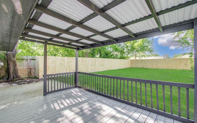 9259 Richland Drive, Houston, TX 77078