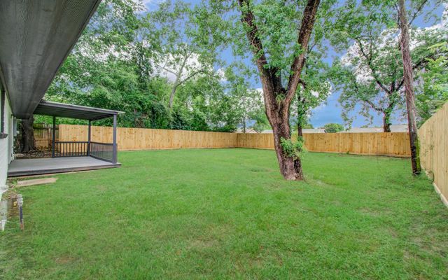 9259 Richland Drive, Houston, TX 77078