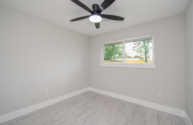 9259 Richland Drive, Houston, TX 77078