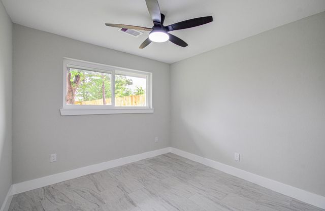 9259 Richland Drive, Houston, TX 77078