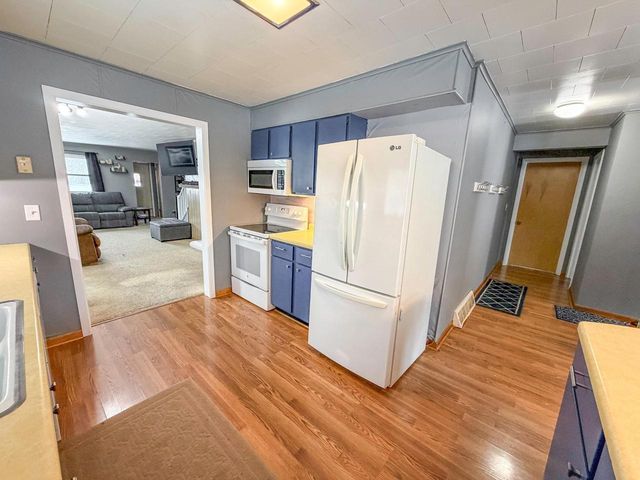 814 4TH AVENUE NORTH, Park Falls, WI 54552