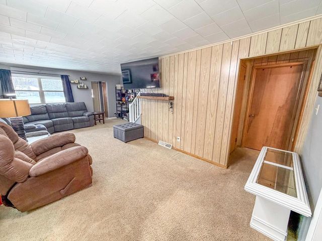 814 4TH AVENUE NORTH, Park Falls, WI 54552