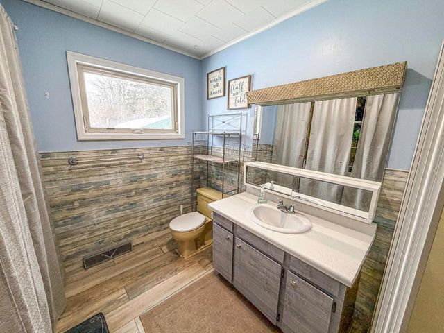 814 4TH AVENUE NORTH, Park Falls, WI 54552