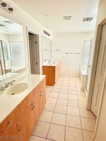 7943 Garden Stone Court, Las Vegas, NV 89149