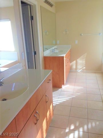 7943 Garden Stone Court, Las Vegas, NV 89149