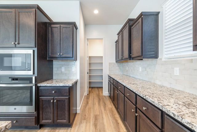 2078 N Laverne Avenue, Fresno, CA 93727