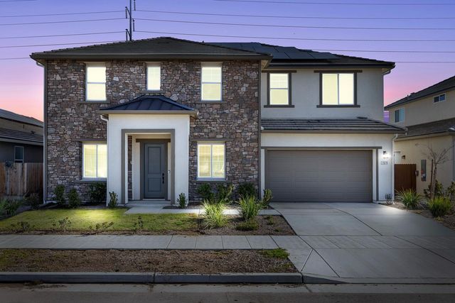 2078 N Laverne Avenue, Fresno, CA 93727