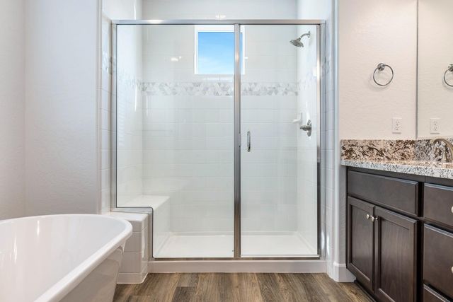 2078 N Laverne Avenue, Fresno, CA 93727