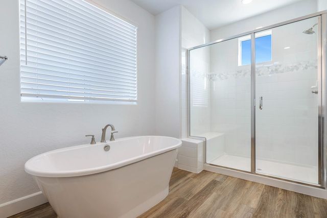 2078 N Laverne Avenue, Fresno, CA 93727