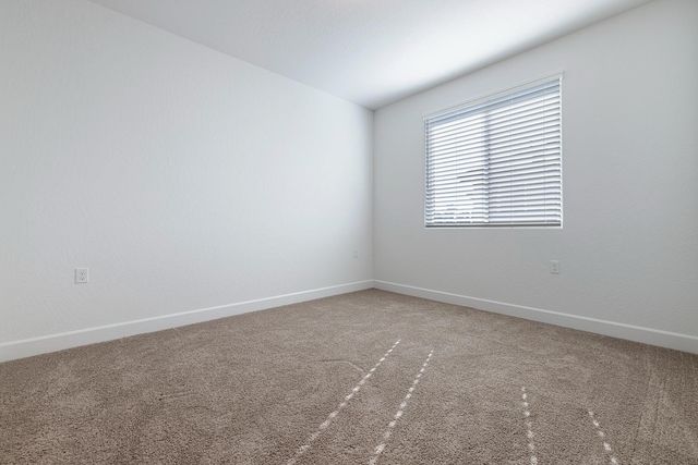 2078 N Laverne Avenue, Fresno, CA 93727