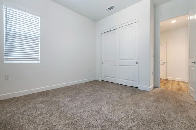 2078 N Laverne Avenue, Fresno, CA 93727