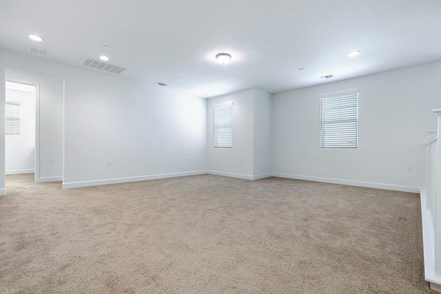 2078 N Laverne Avenue, Fresno, CA 93727