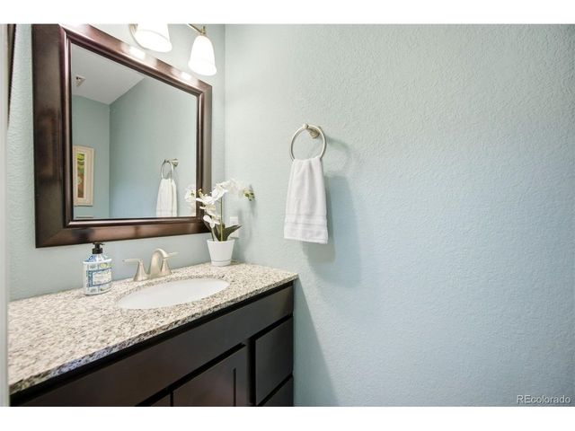 3250 Zephyr Ct, Wheat Ridge, CO 80033