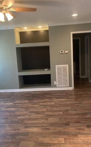 1584 Boxcroft Rd, Clarksville, TN 37042