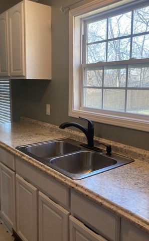 1584 Boxcroft Rd, Clarksville, TN 37042