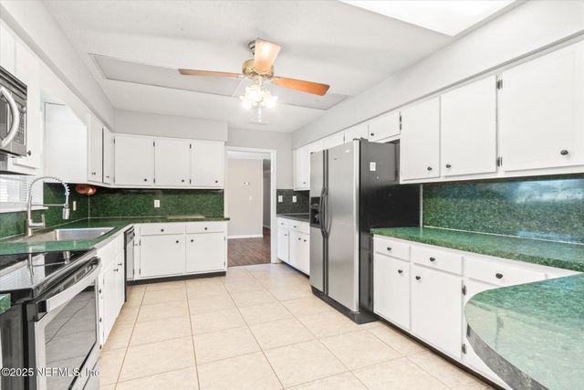 351 UNION Avenue, Crescent City, FL 32112