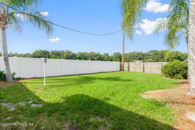 351 UNION Avenue, Crescent City, FL 32112