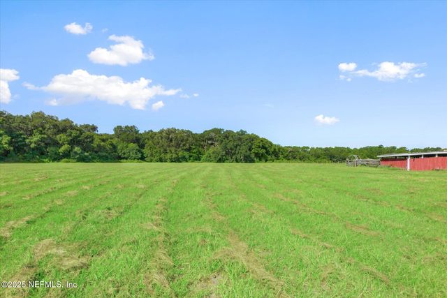 351 UNION Avenue, Crescent City, FL 32112