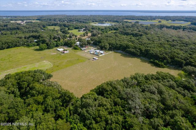 351 UNION Avenue, Crescent City, FL 32112