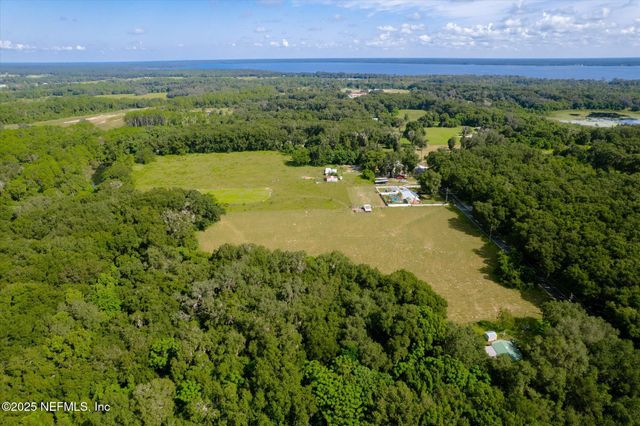351 UNION Avenue, Crescent City, FL 32112