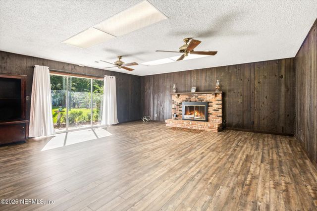 351 UNION Avenue, Crescent City, FL 32112