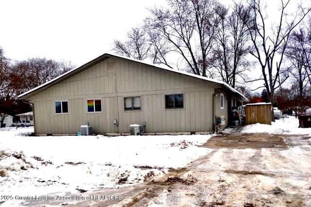 502 S East Street, Eaton Rapids, MI 48827