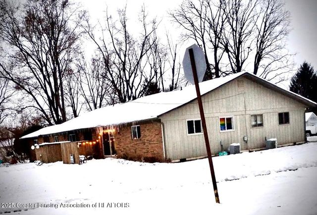 502 S East Street, Eaton Rapids, MI 48827