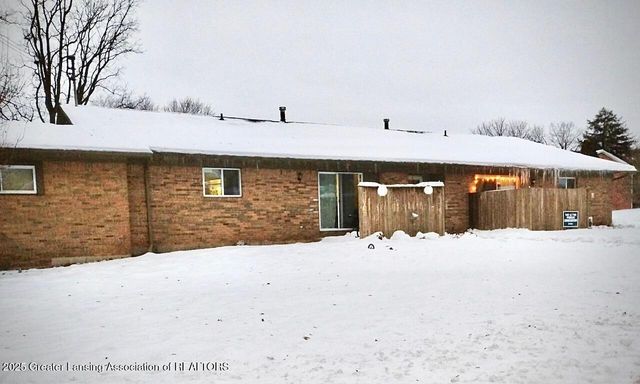 502 S East Street, Eaton Rapids, MI 48827