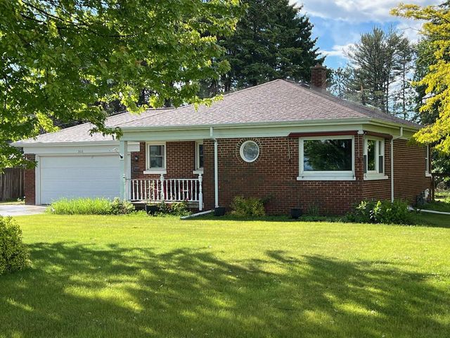 3016 Memorial DRIVE, Two Rivers, WI 54241