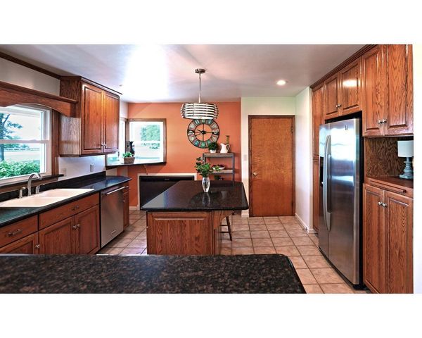 3016 Memorial DRIVE, Two Rivers, WI 54241