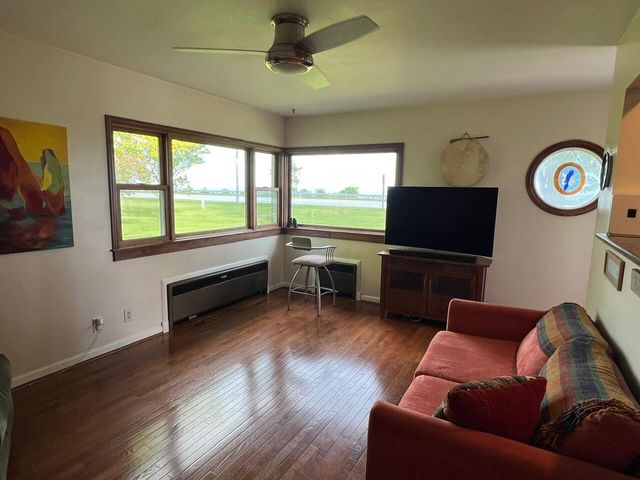3016 Memorial DRIVE, Two Rivers, WI 54241