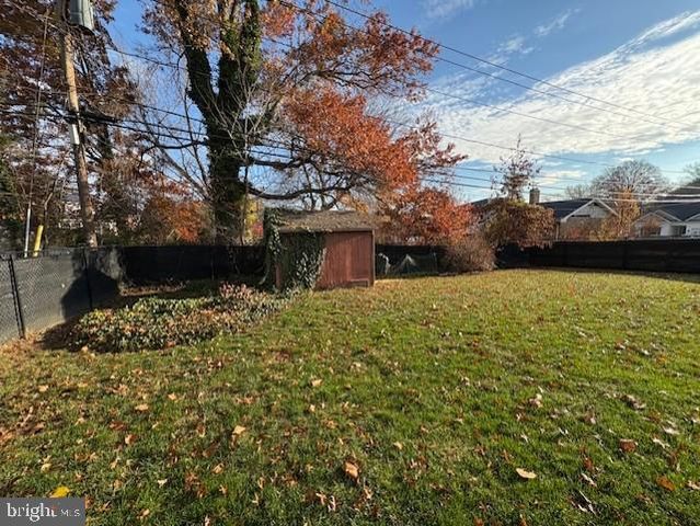 2615 LONGFELLOW DR, Wilmington, DE 19808