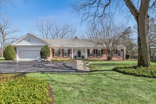 45 E Mallard Lane, Lake Forest, IL 60045